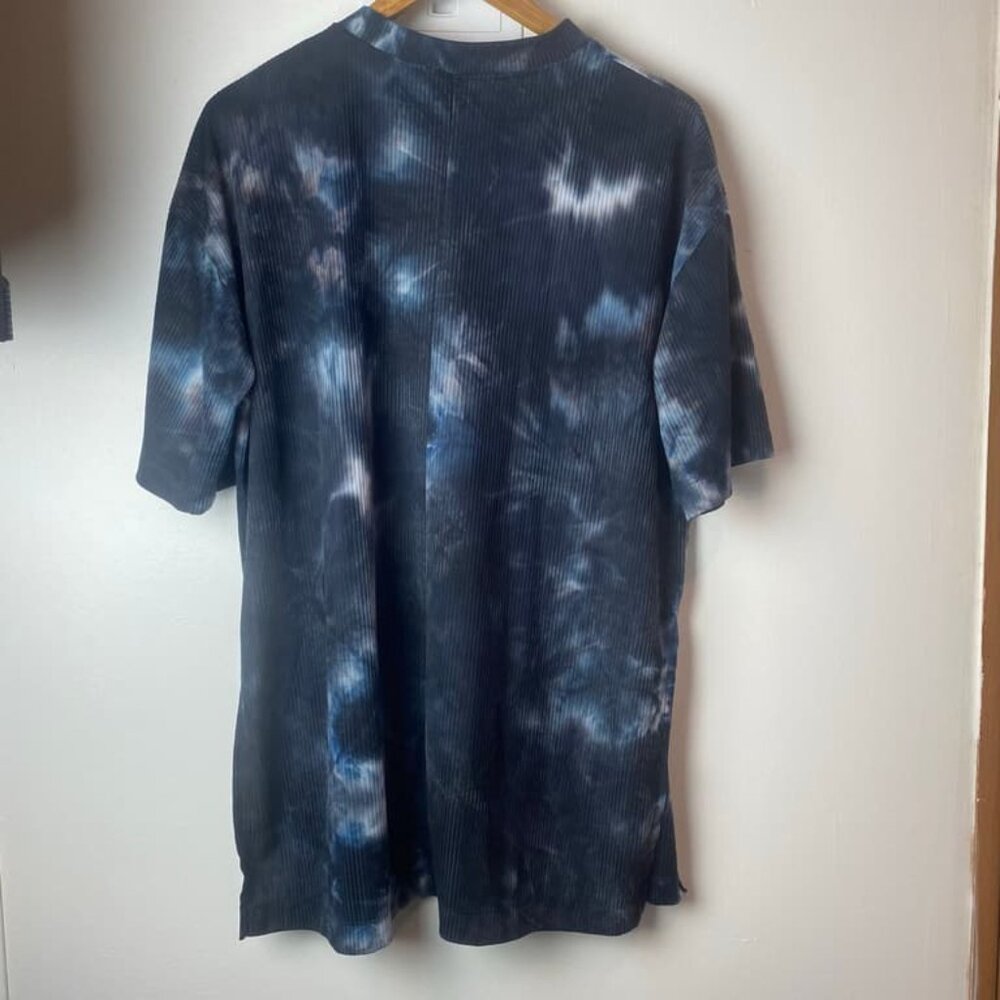 Dressed in Lala Oversized Ribbed Tie Dye Top SIze Small Blue White Shirt - Picture 3 of 4